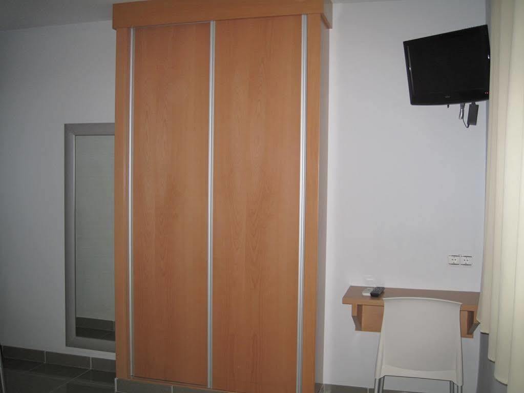 Hostal Ducal II กันดิอา ภายนอก รูปภาพ